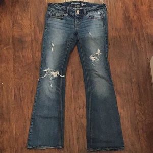 American Eagle distressed jeans